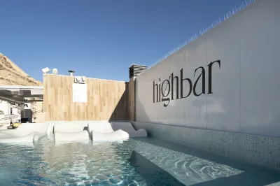 Odyssey Rooms Alicante Hotels in Аліканте