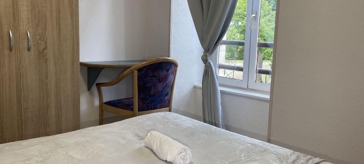 Hôtel du Cerf Hotele w: Cher