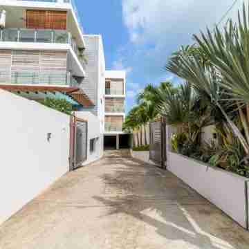 Impeccable 2-Bed Apartment in Perebere Hotel Exterior