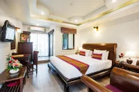 Raming Lodge Hotel Hoteller i Chang Moi Sub-district