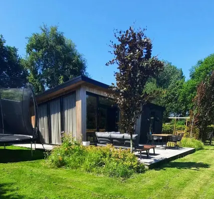 Peaceful Chalet Close to Norg Hotels in Ooststellingwerf