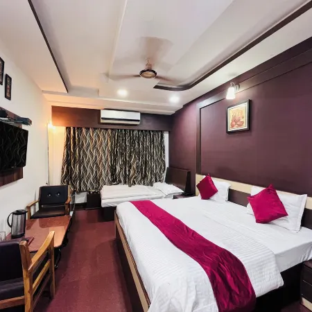Hotel Good Luck Residency, Mount Abu