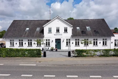 Rold Gl. Kro Отели в г. Мариагер-фьорд