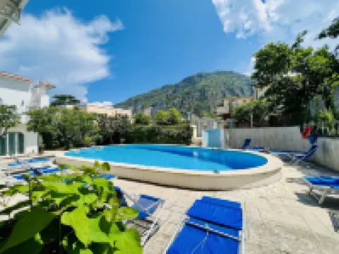 YourHome - Villa Sorrento Hoteles en Meta