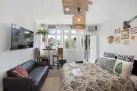 مانلي ويفز ستوديوز آند أبارتمنتس