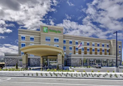 Holiday Inn Nampa Hotels near Nampa Public Library