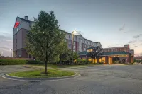 Hilton Garden Inn Detroit Metro Airport