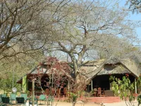 Kwalape Safari Lodge Hotels in 