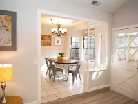 Beautifully Remodeled 3-Bedroom Cozy Home!! Hotels in Broken Arrow
