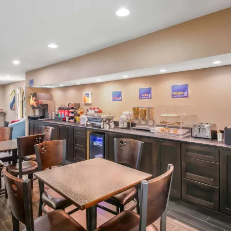 Best Western Cedar Inn