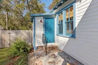 Welcome to The Schoolhouse – A charming cottage in historic Monticello, Florida.