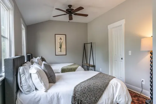 Flat Coat Cottage