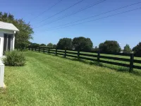 Golf Cart and Wifi - Charming Haven with Inviting Living Space