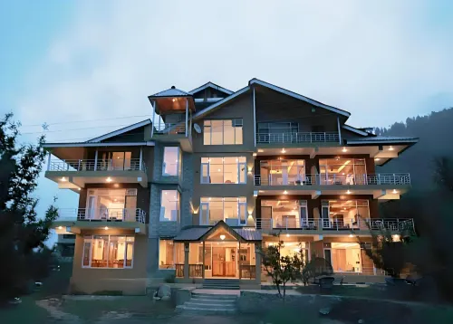 Omavya Hotel Manali