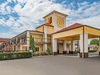 Super 8 by Wyndham Columbia Hotels in Columbia