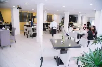 The Capital Residence Suites - petit déjeuner
