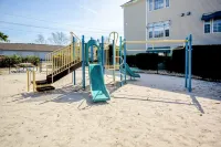 NEW! Large 2BR | Savannah Shores | Pool|Pickleball Hotels in Horry County