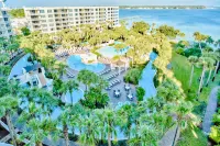 Private Hot Tub and Lazy River Access - Gorgeous Family Oasis