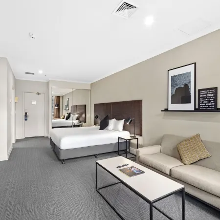 Melbourne City Suites