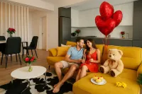 Vanda - Park-View Apartment with Private Balcony