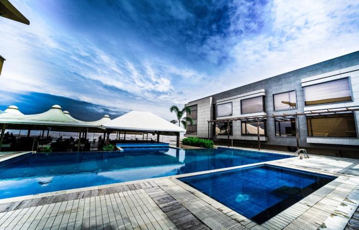 The Gold Beach Resort