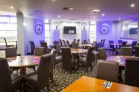 Airport Hotel Manchester - พร้อมอาหารเช้า