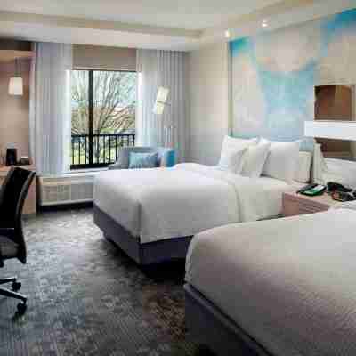 Courtyard LaGrange Rooms