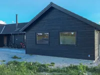 5 Star Holiday Home in Stege
