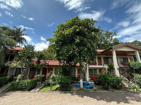 Brillasol Airport Hotel