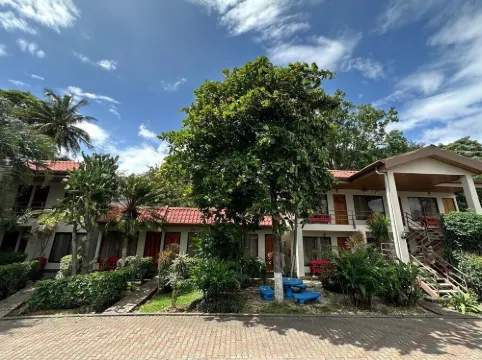 Brillasol Airport Hotel