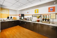 Hampton Inn Chicago-Midway Airport (Bedford Park) - breakfast