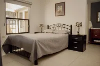 Suites Cervantes