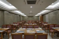 Hotel Stature Inn - breakfast