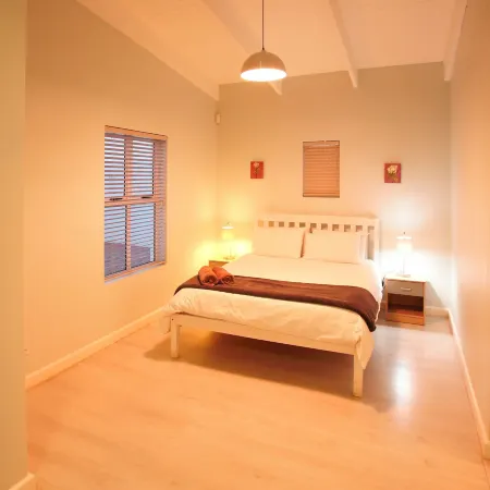 99 Steps, Langebaan, 8-Sleeper