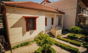Kalavrita Downtown 3 Bedrm House for 6 Pers by Mps