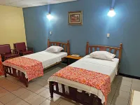 Sundeck Suites