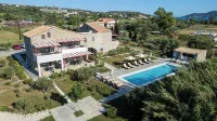 Abeloessa Methonian Hospitality - Pool