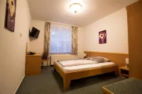Hotel Alt Oesselse Hotels in Sarstedt