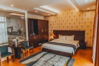 J&C Hotel