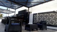 Ocean View Beach Hotel - bar
