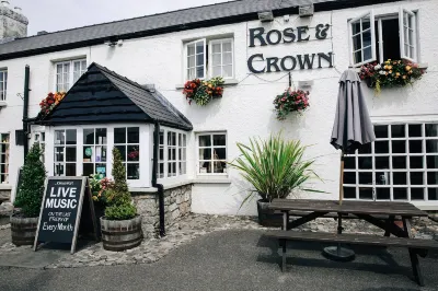 Rose and Crown Hotels near Touch of Class