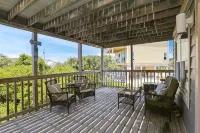 Buckeye Beach House by Pristine Properties Vacation Rentals - Balkon