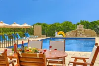 Villa Leda Finiki in Latchi - maisons de vacances