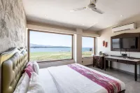 Parijat Lake Resort by GoldMark, Madhai- Satpura National Park Hotel a Bija Kheri