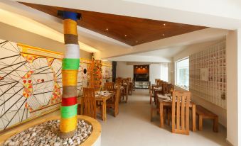 Tree of Life Eila Art Hotel