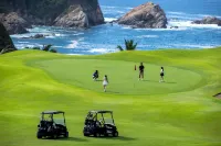Four Seasons Resort Tamarindo, Mexico فنادق في La Huerta