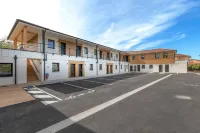 Appart Hôtel Coraline - Genas Lyon Eurexpo Hotels in Genas