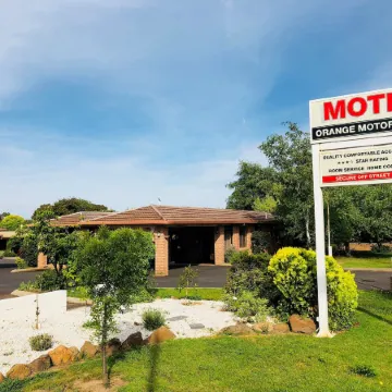 Orange Motor Lodge