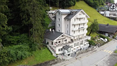 Hôtel le White - le 42 Restaurant Отели в г. Шампери