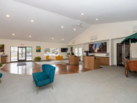 Cedar Motor Inn Hotels in Marquette